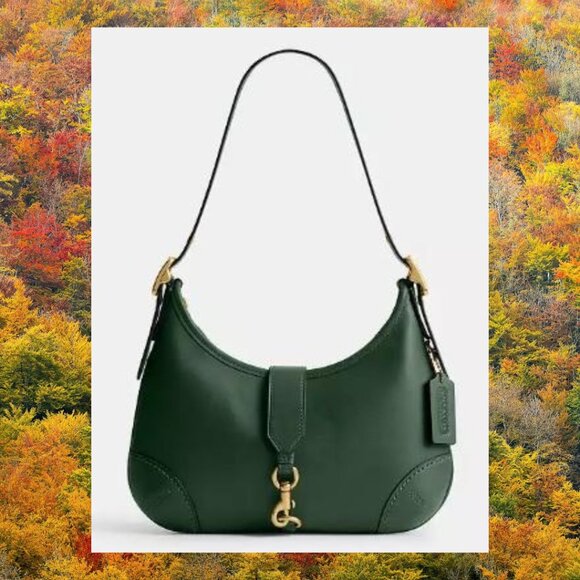 Coach Handbags - Coach Hamptons Hobo Hunter Green